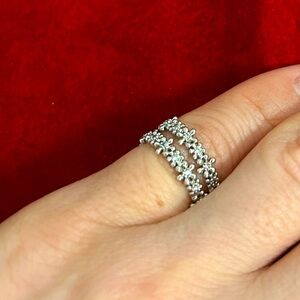 Silver flower ear cuffs / rings with stones